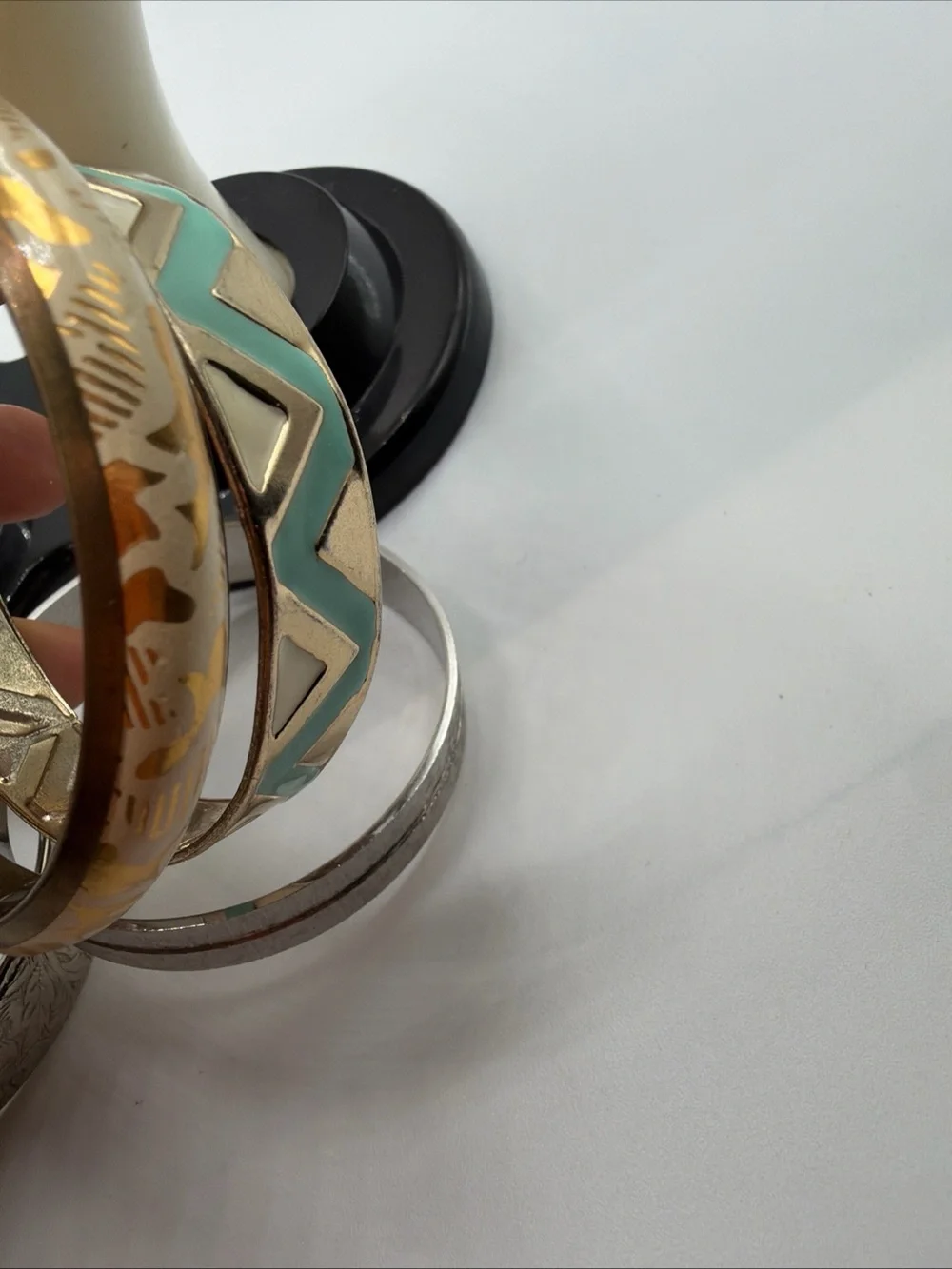 Vintage Chunky Brass, Enamel, Mother Of Pearl 9 Bangle Bracelet Jewelry Lot